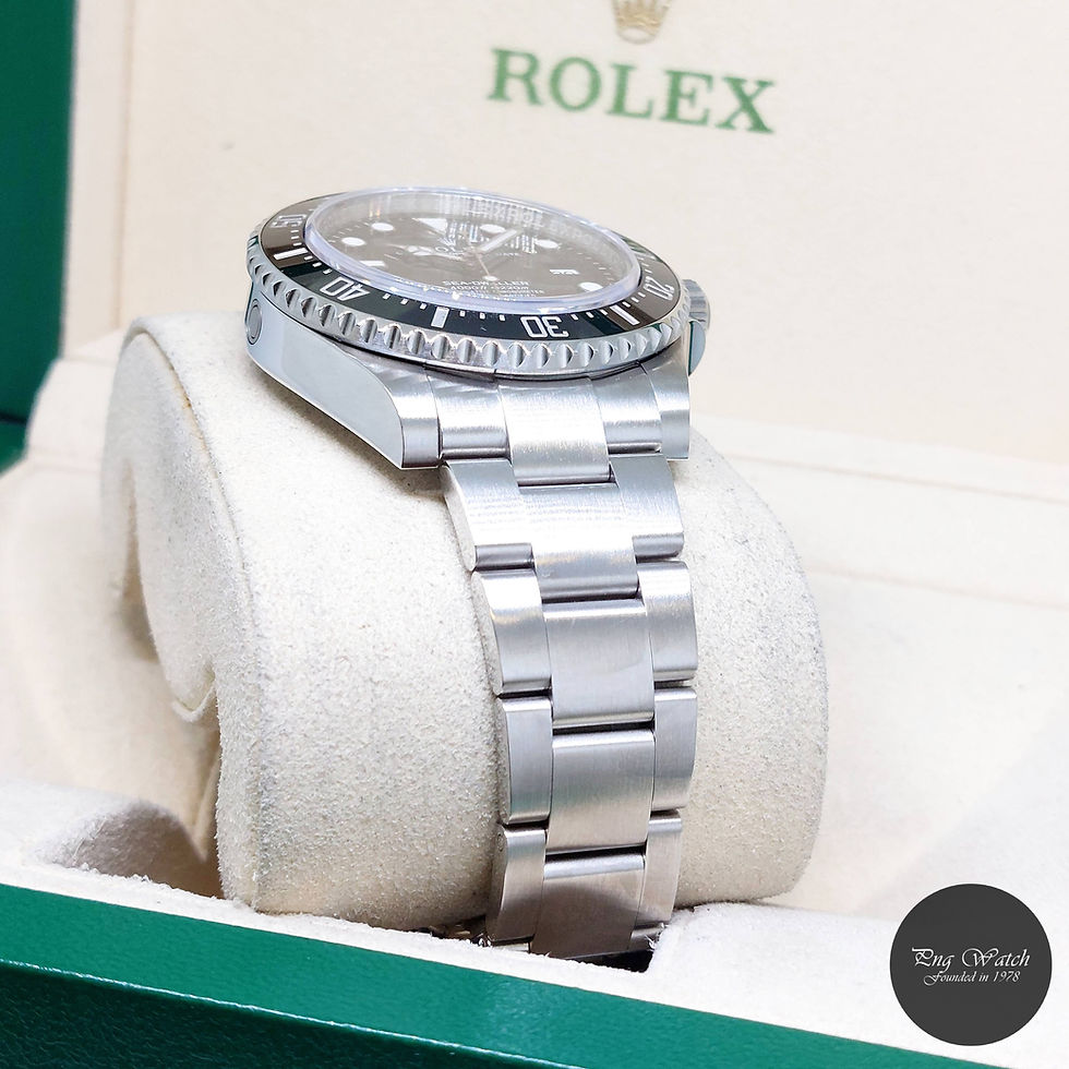 Thumbnail: Rolex 40mm Oyster Perpetual Ceramic Black Dial Sea Dweller 4000 REF: 116600 (16)