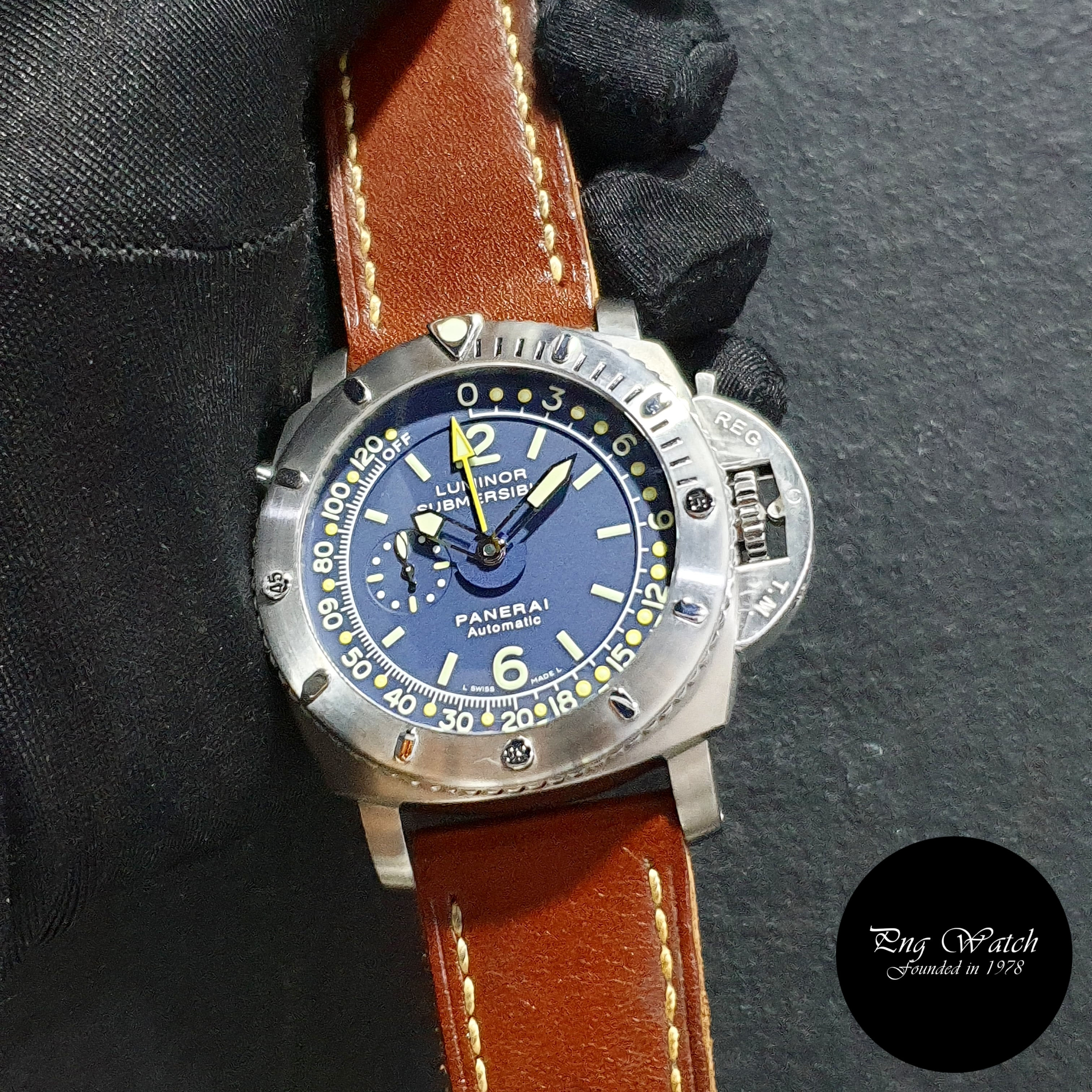 Panerai Blue Depth Gauge "Mike Horn" 47mm Luminor Submersible PAM 307 (2)