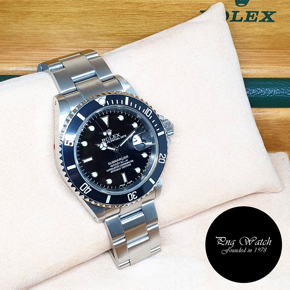 Thumbnail: Rolex Oyster Perpetual Date Black Submariner (Y Series) REF: 16610