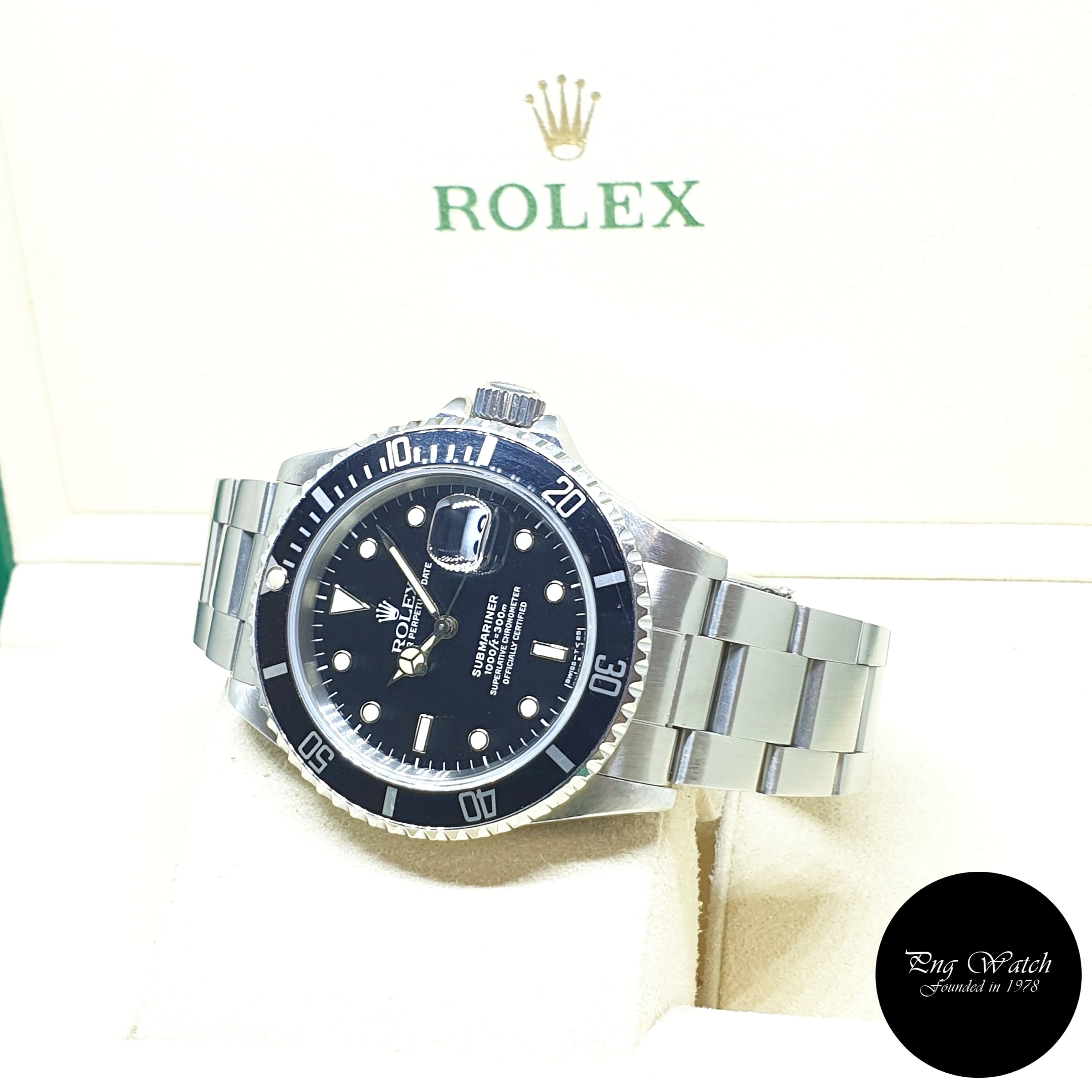 Rolex Oyster Perpetual Tritium Date Black Submariner REF: 16610 (E Series)