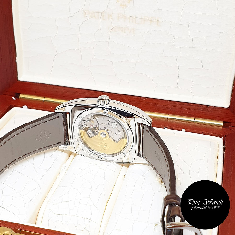 Thumbnail: Patek Philippe 18K WG Annual Calender Silver Gondolo Calendario REF: 5135G