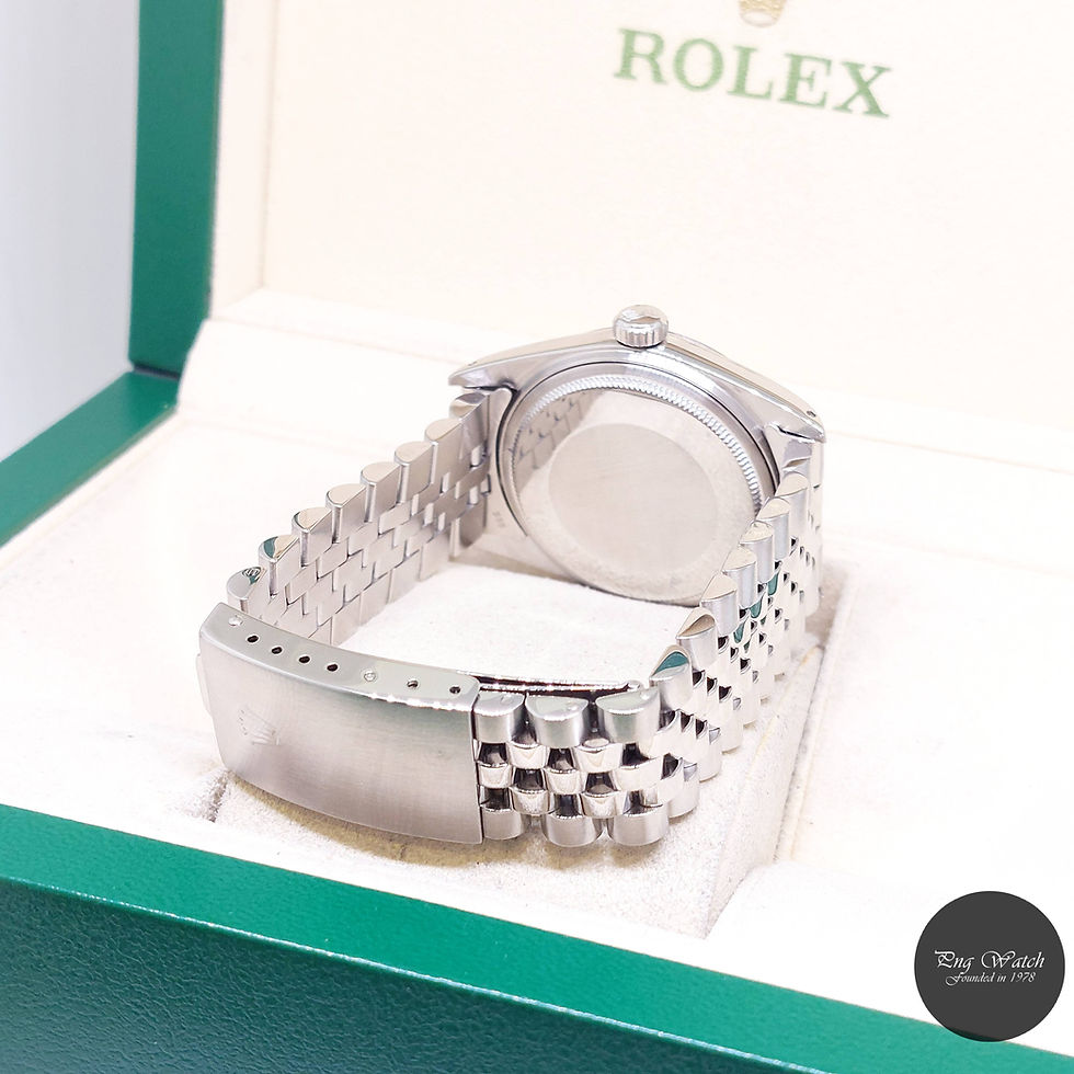 Thumbnail: Rolex 36mm Oyster Perpetual Silver Linen Dial Datejust REF: 16014 (8.18 Million)