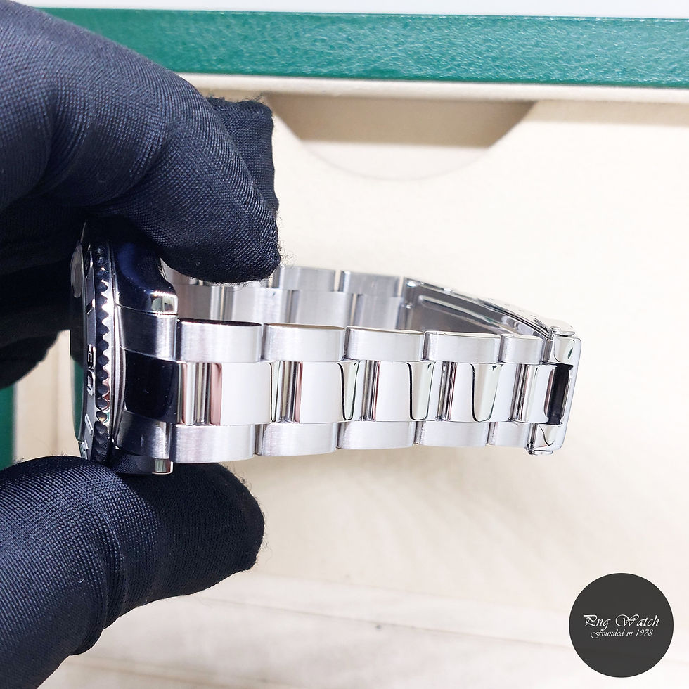 Thumbnail: Rolex 35mm Oyster Perpetual Platinum Dial Yachtmaster REF: 168622 (2011)