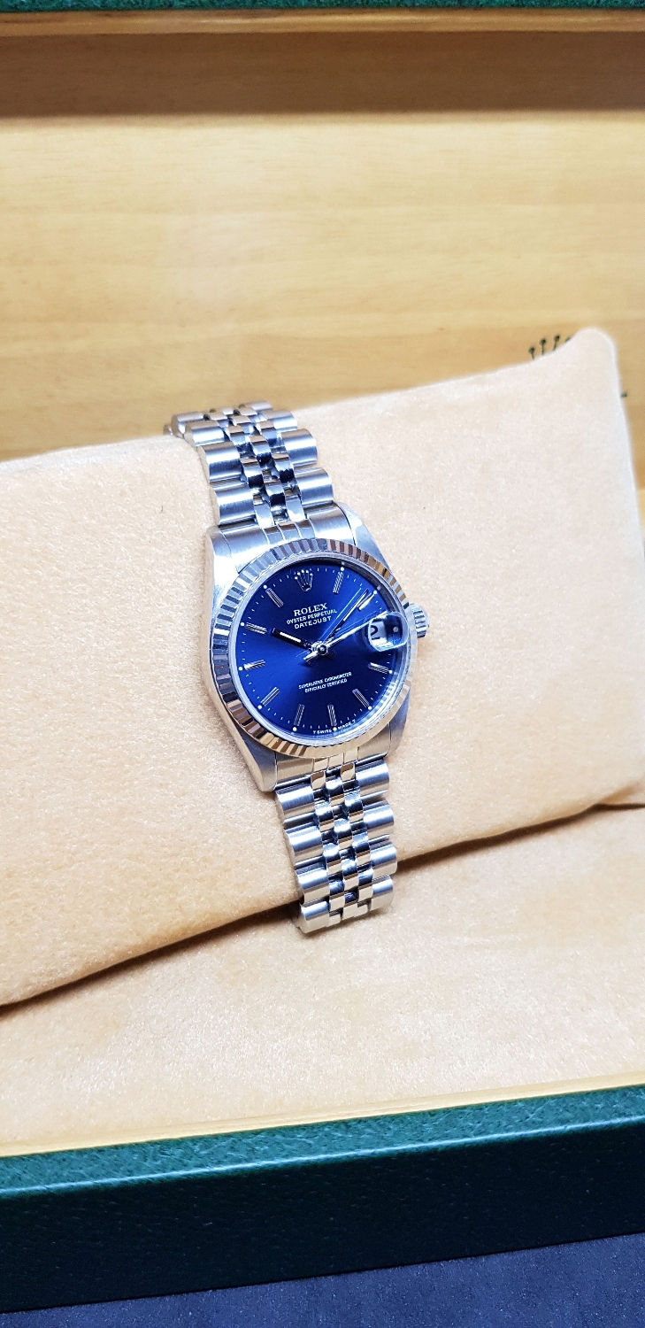 Thumbnail: Rolex Oyster Perpetual Blue Baton Boy Datejust REF: 68274 