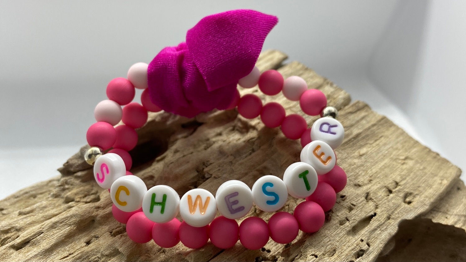 Individuelles Lächeln Schwester