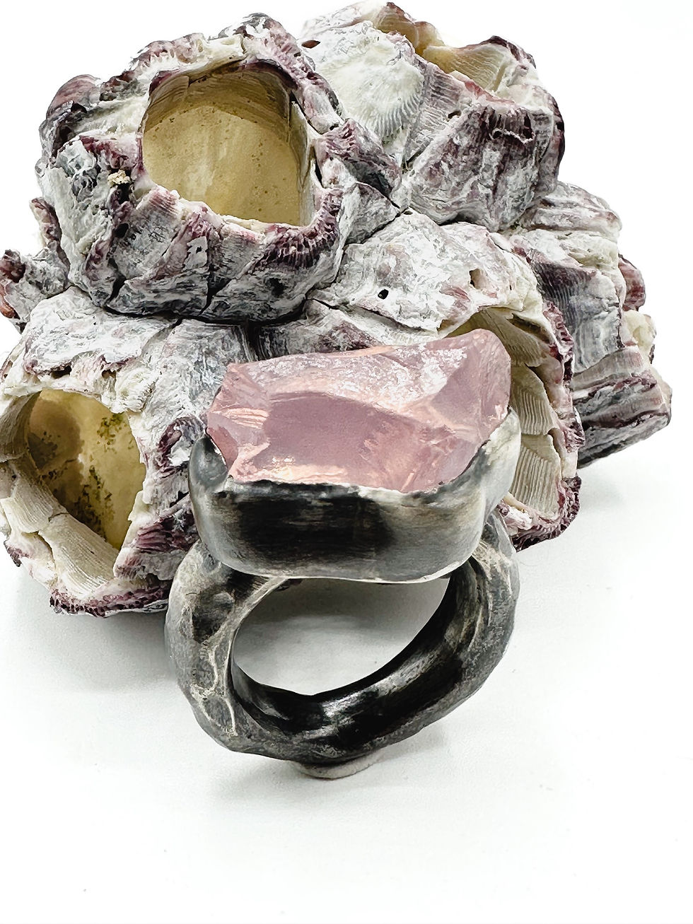Thumbnail: Madagascar Pink ring