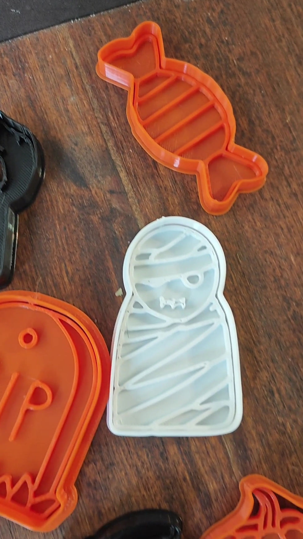 Thumbnail: Spooky Cookie Cutter Set