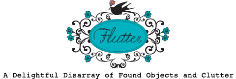 Hubby went out on his bike to grab a few last minute stocking stuffers so I played around over on Mississippi over at Flutter, where I snagged a super cute vintage black handbag :) (image source)