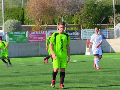El Cadete sucumbe ante La Vila B (incluye video del partido y entrevistas)