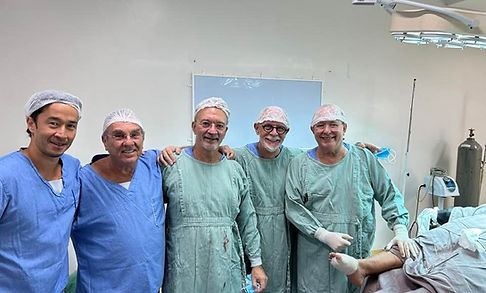 Curso cirurgia em pé minimamente invasiva