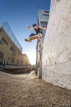 David zur. high to low ollie. Bat Yam, ISRAEL . BabiHoresh.jpg