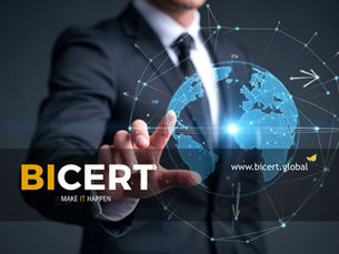 Ejecutivo interactuando con un mapa digital global que representa la transformación de los sistemas de gestión de calidad y los cambios en ISO 9001:2026.