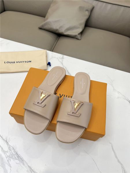 Thumbnail: Louie Vuitton Slides