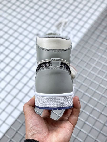 Thumbnail: Nike Dior Air Jordan 1 Retro