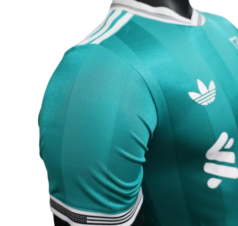 Miniatura: Camisa do Liverpool 2025/26 III Modelo Jogador c/Patrocínio Verde