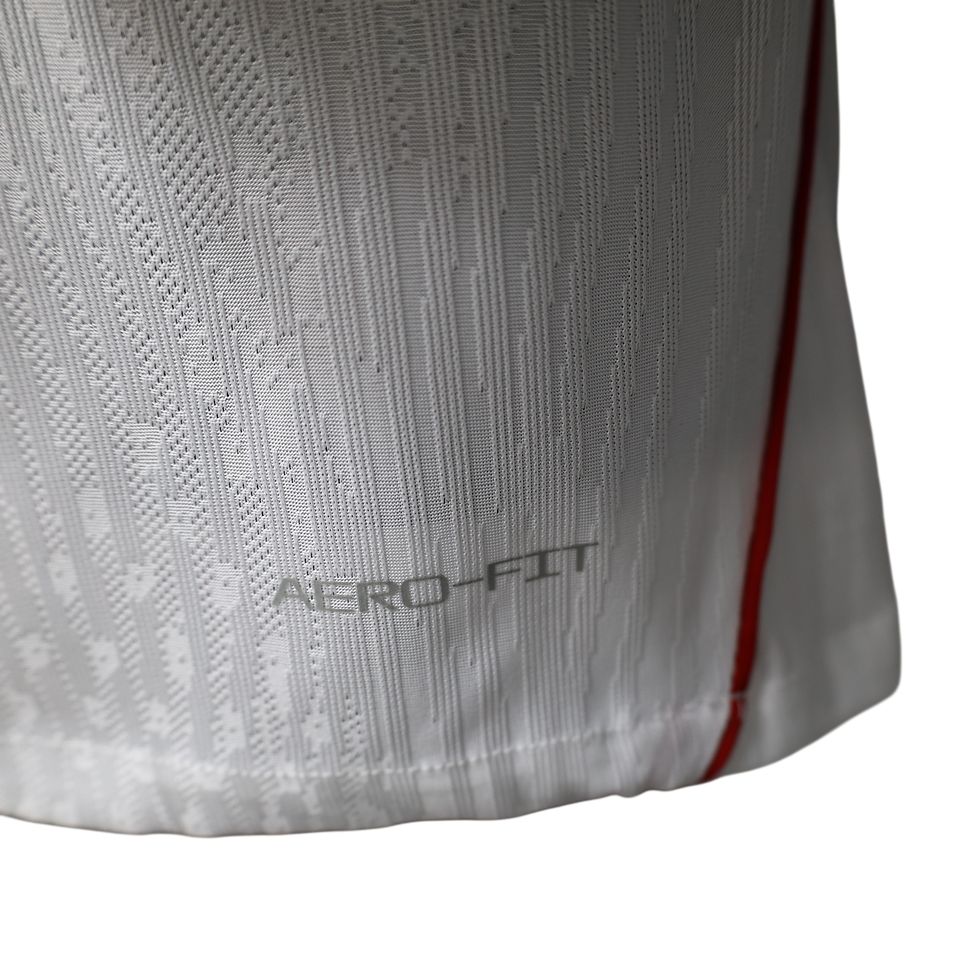 Miniatura: Camisa da Turquia 2026/27 II Modelo Jogador Branca
