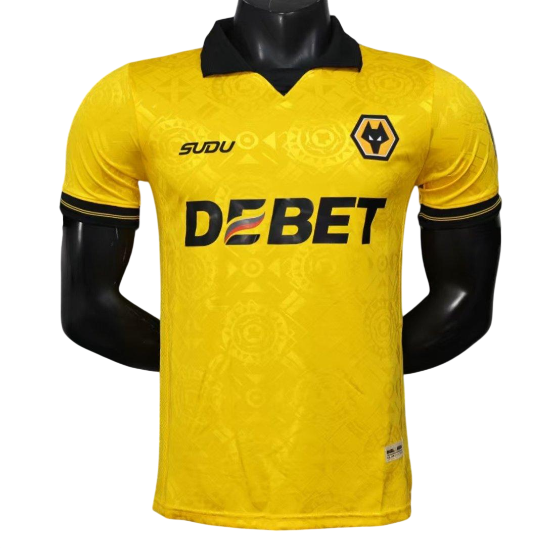 Camisa do Wolverhampton 2025/26 I Modelo Jogador c/Patrocínio Amarela
