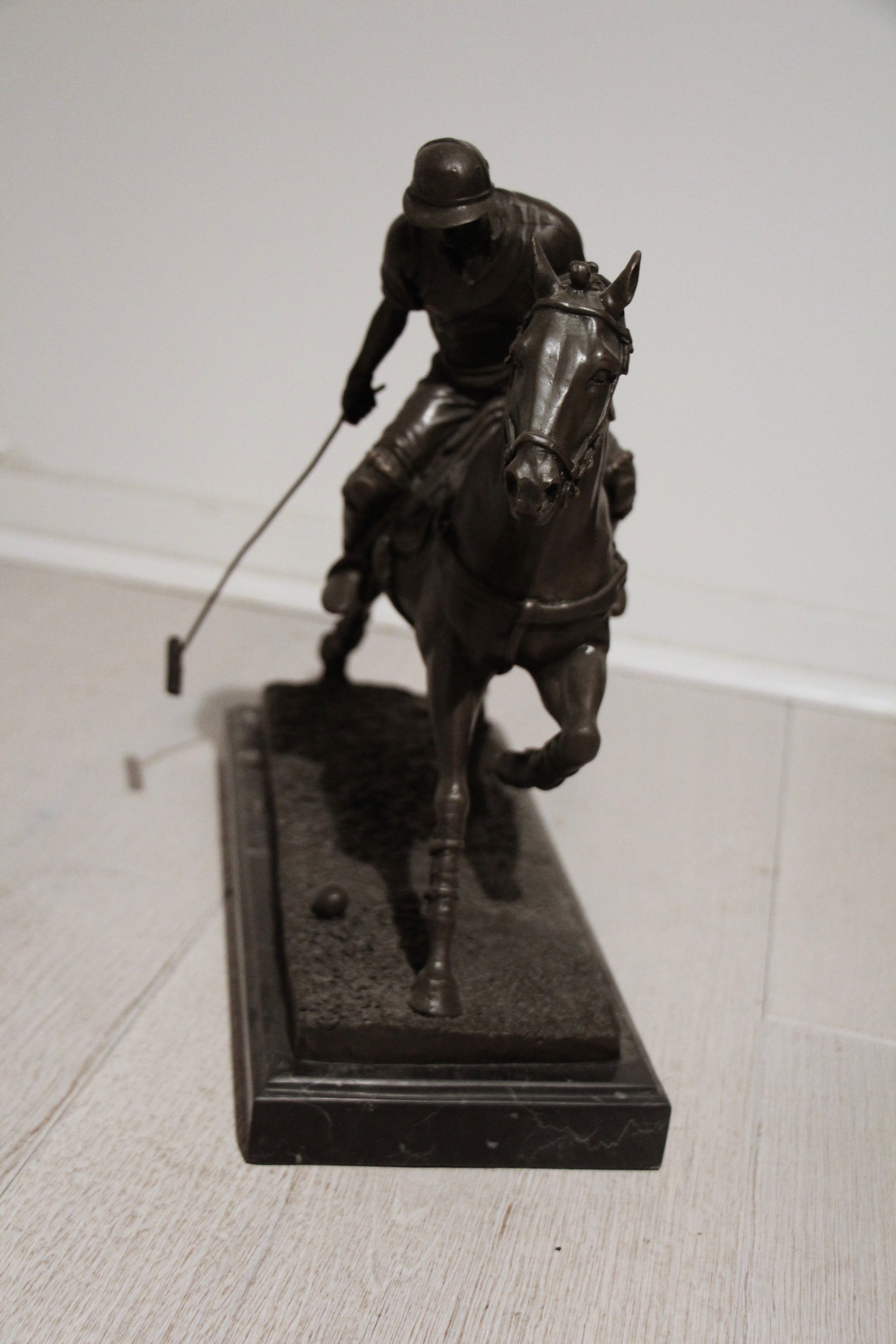 Statue