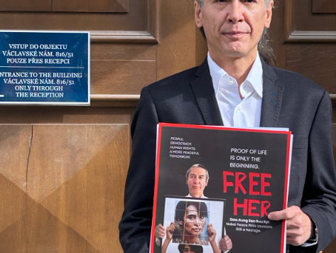 Kim Aris writes to Min Aung Hlaing for family access and release of Aung San Suu Kyi