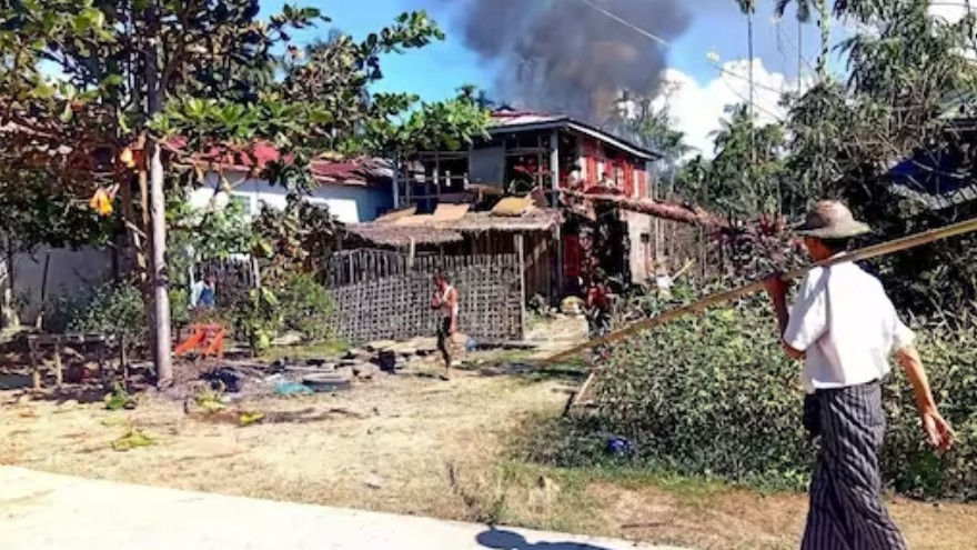 Child killed, two civilians wounded in airstrike on Kyeintali town in Gwa Township