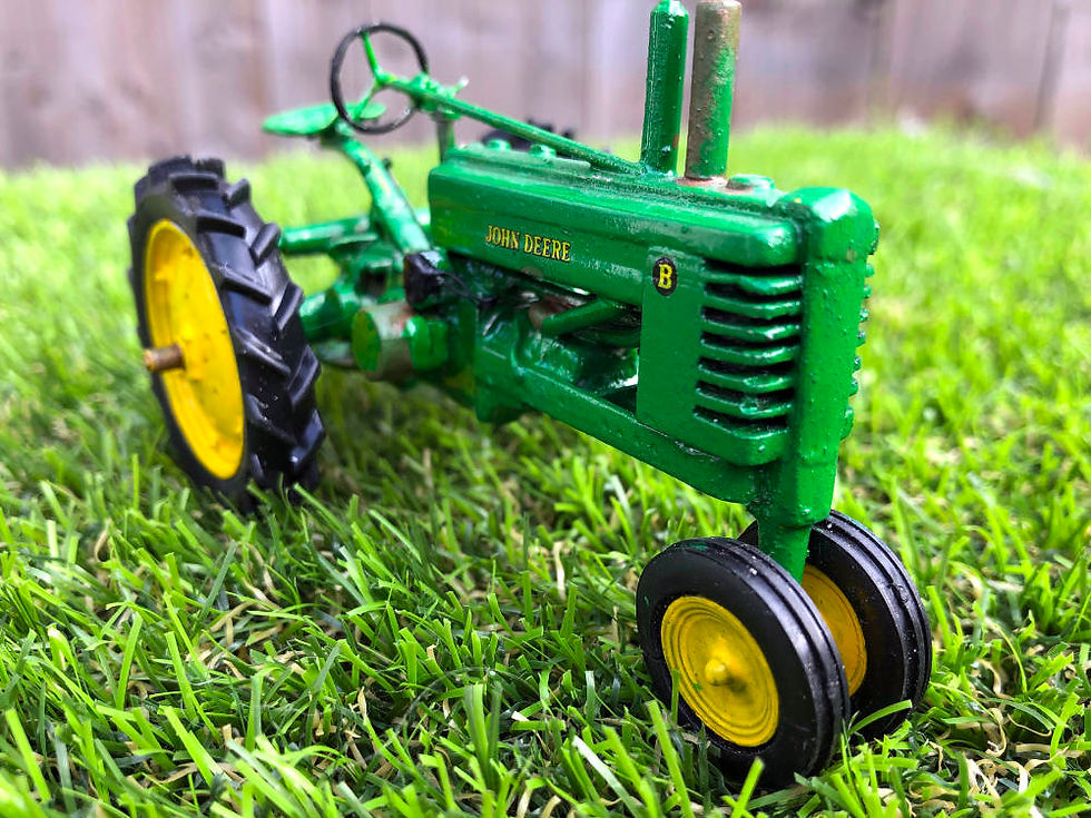 Thumbnail: 1943 Styled John Deere Model B - Tricycle