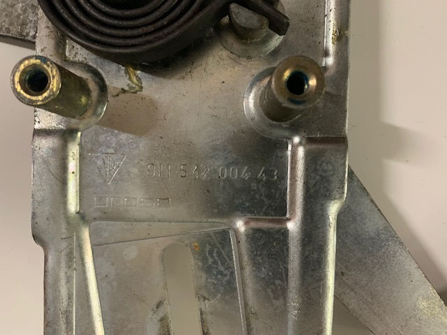 Miniatura: Lève-vitres pour 911