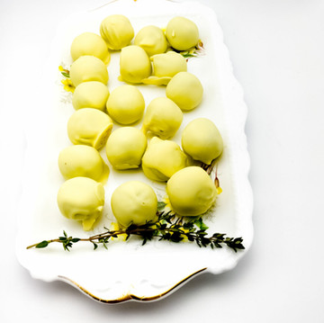 Shrimp and Milk Chocolate Bonbons & Moët & Chandon Champagne