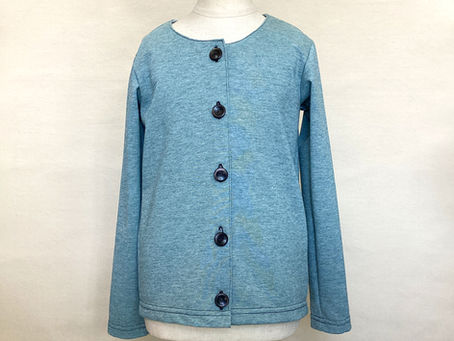 こども用カーディガンを作りました