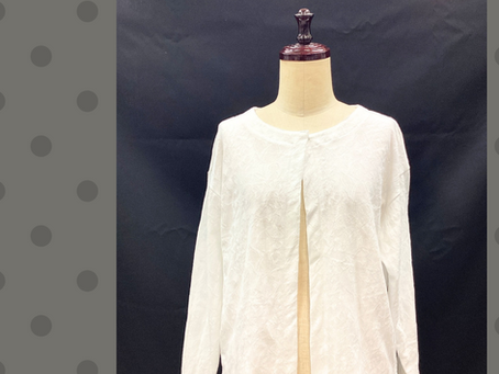 フロントホックカーディガン