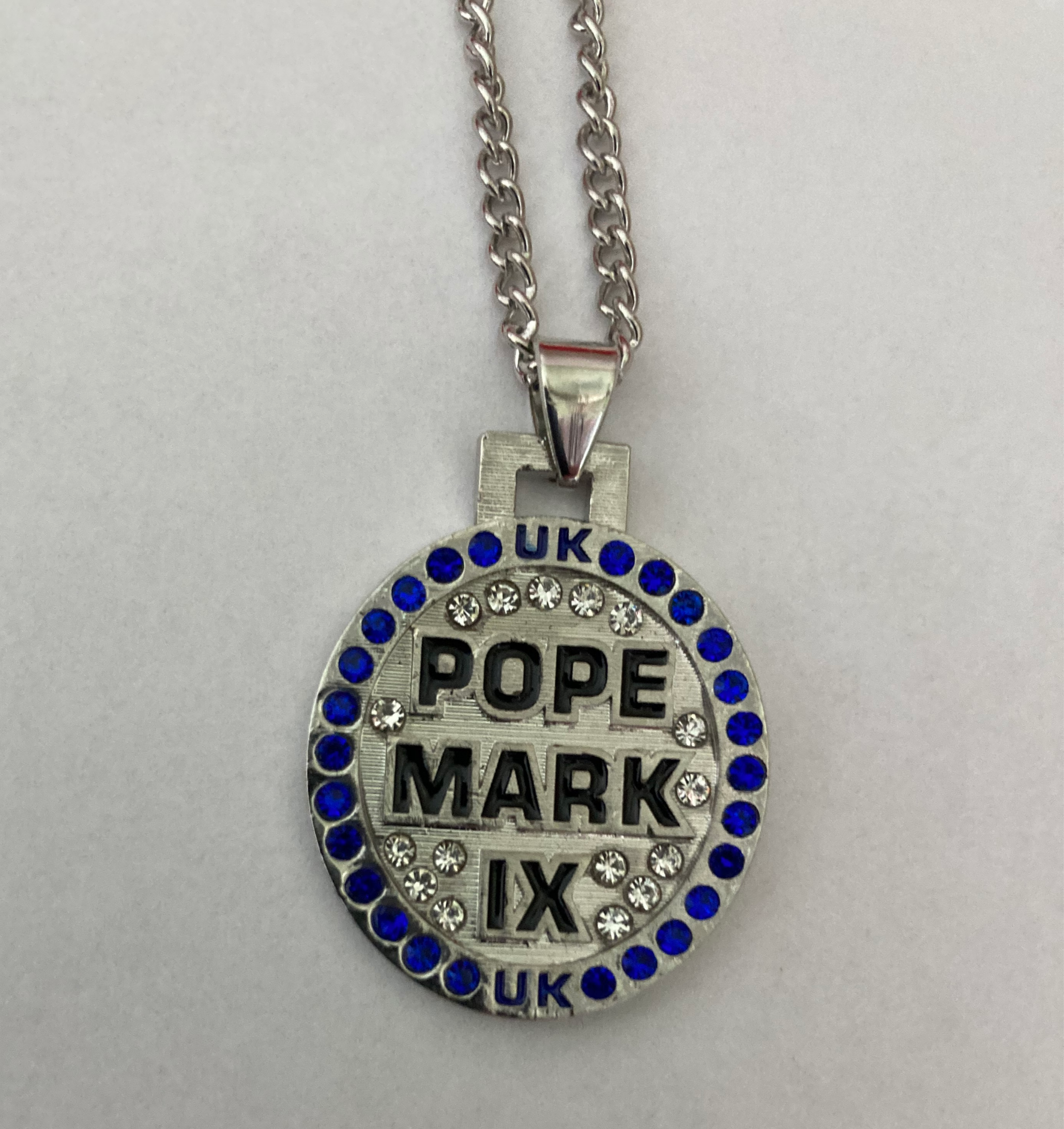 Kentucky Wildcats Mark Pope "IX" Necklace