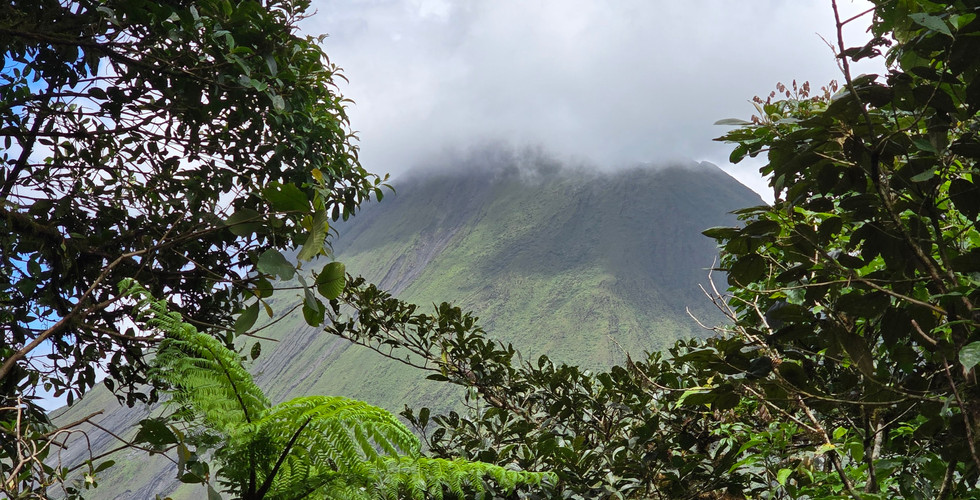 Vue sur le Volcan Arenal depuis Cerro Chato