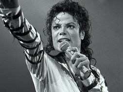 Michael Jackson: "Ho sempre desiderato poter raccontare delle storie". Il Re del Pop si racconta tra il talento come dono e un padre che "continua a restare un mistero"