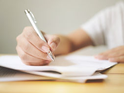 150MILA docenti "LICENZIATI": al via la domanda di NASPI. Ecco quanto percepiranno. E le ferie non utilizzate?