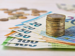 300 EURO PER FAMIGLIE CON ISEE INFERIORE A 15MILA EURO, domande entro l'8 settembre 2025