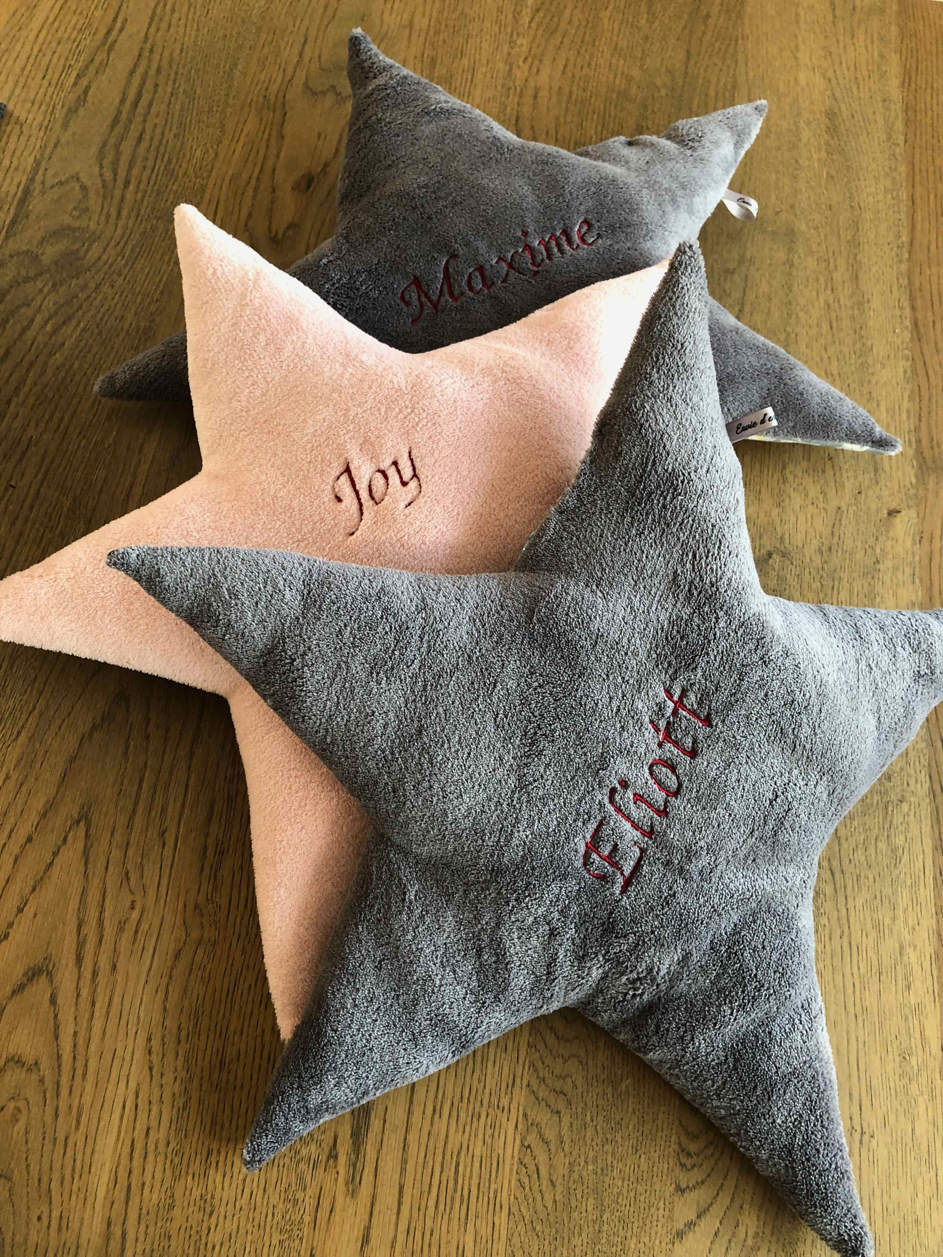Coussin étoile personnalisé