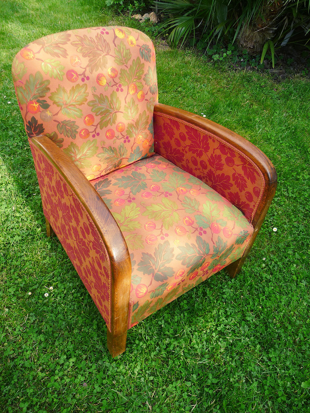 fauteuil tissu repeint à la main