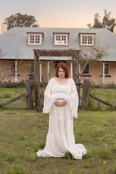 Hawkesbury Maternity Photographer