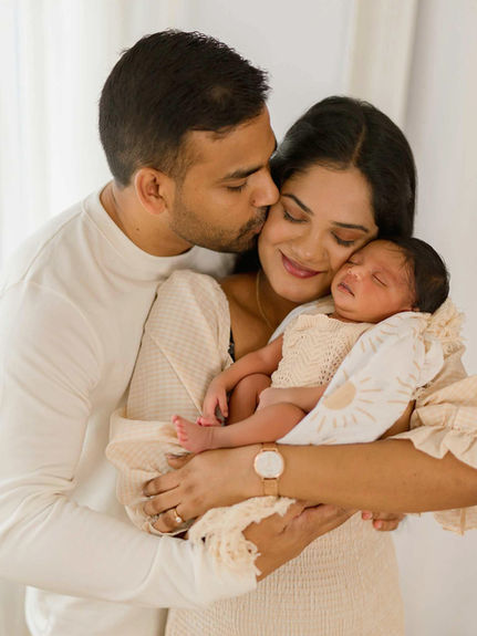 Sydney newborn photography with family