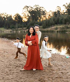 Summer outfoor family photoshoot (1).jpg