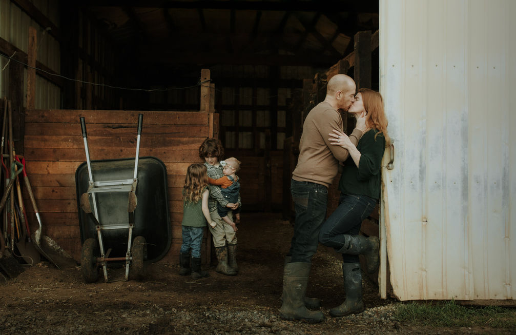 family farm photographer session in Sandy, Oregon