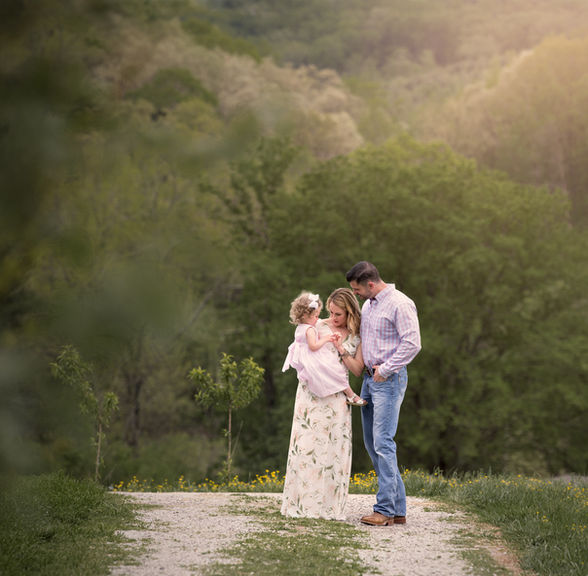 Nicole Fitzwater; Nicole Fitzwater Photography; Portland family photographer;  Nicole Knotts; Portland family photographer; Eastern Oregon photographer; Portland Oregon child photographer; Salem Oregon family photographer; Oregon City photographer; Sandy Oregon wedding photographer; Sandy Oregon family photographer; 