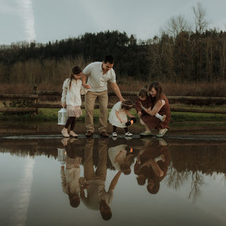 A Cold March day in Portland | Family Photography Session