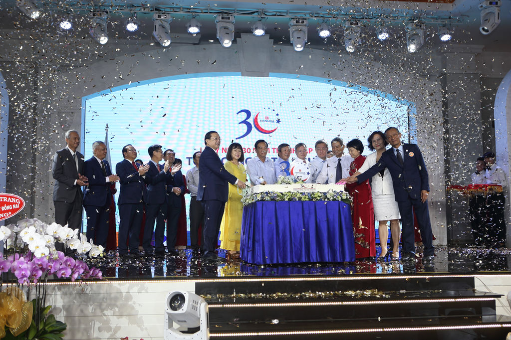 Home Vietnam Tin Nghia Logistics