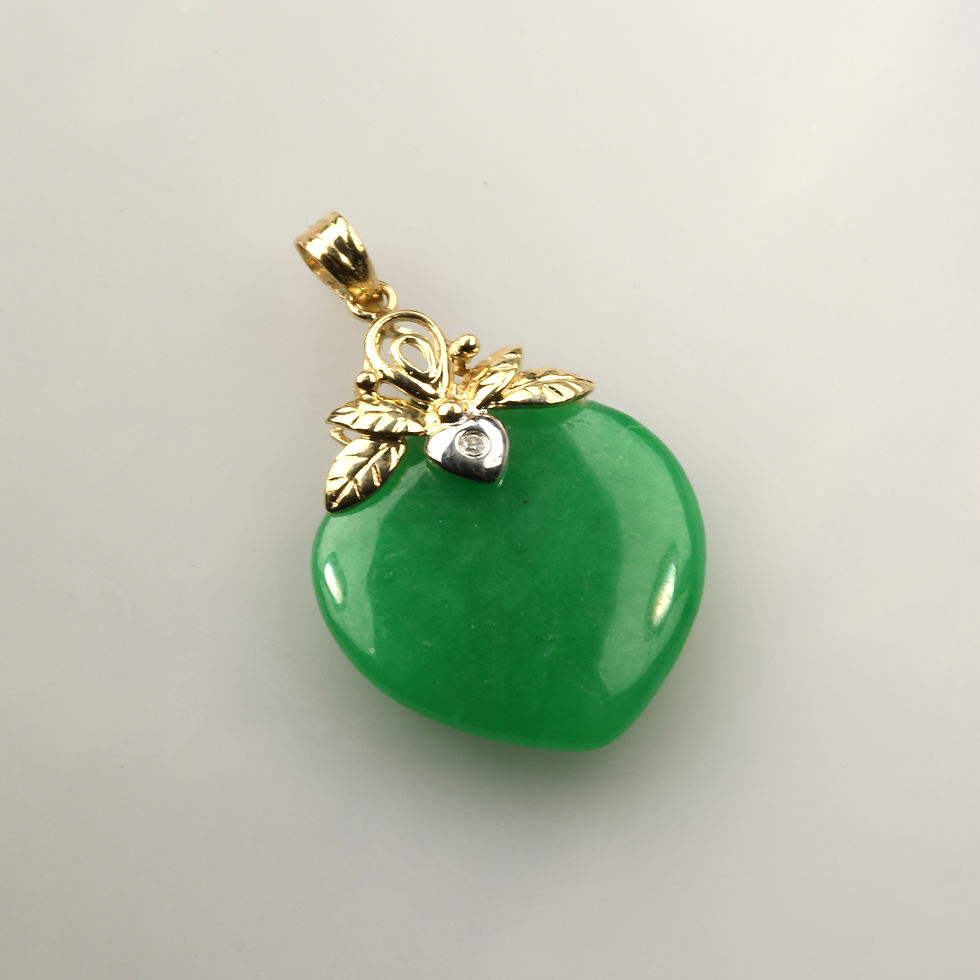 GREEN JADE PENDANT