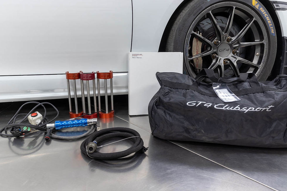 Thumbnail: 2022 718 Cayman GT4 Clubsport Competition