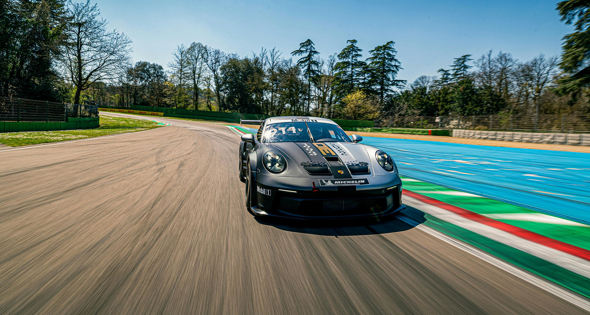 gt3 cup car picture 3.jpg