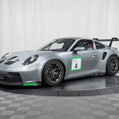 ポルシェ911/991 GT3 CUP ステアリング/黄ステッチ/スエード 2022 Porsche 911 GT3 Cup | Isringhausen MS