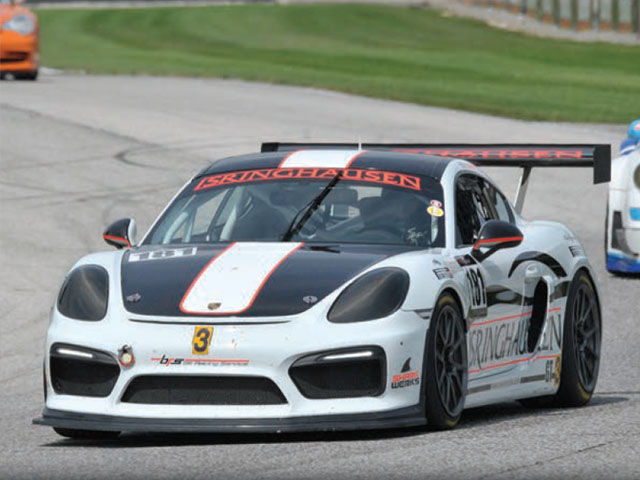 Thumbnail: 2016 Porsche Cayman GT4