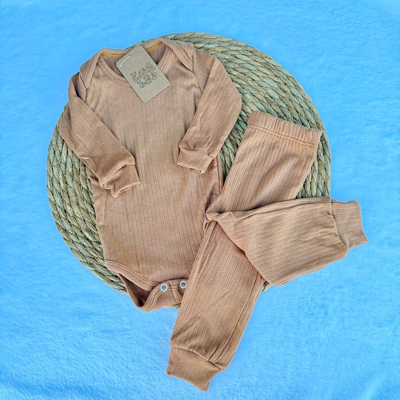 Conjunto Canelado MARROM longo