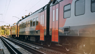 Railway deformation monitoring with InSAR